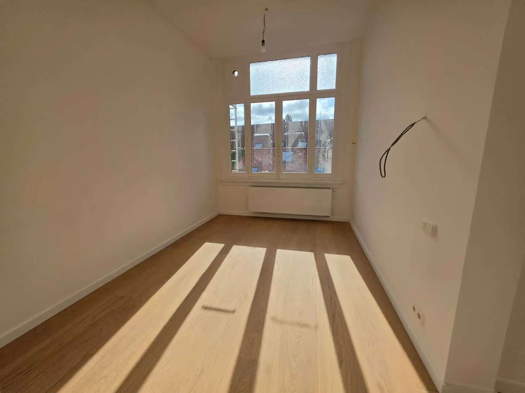 Volledig gerenoveerd appartement van 71 m² met 1 slaapkamer nabij Zurenborg foto 7