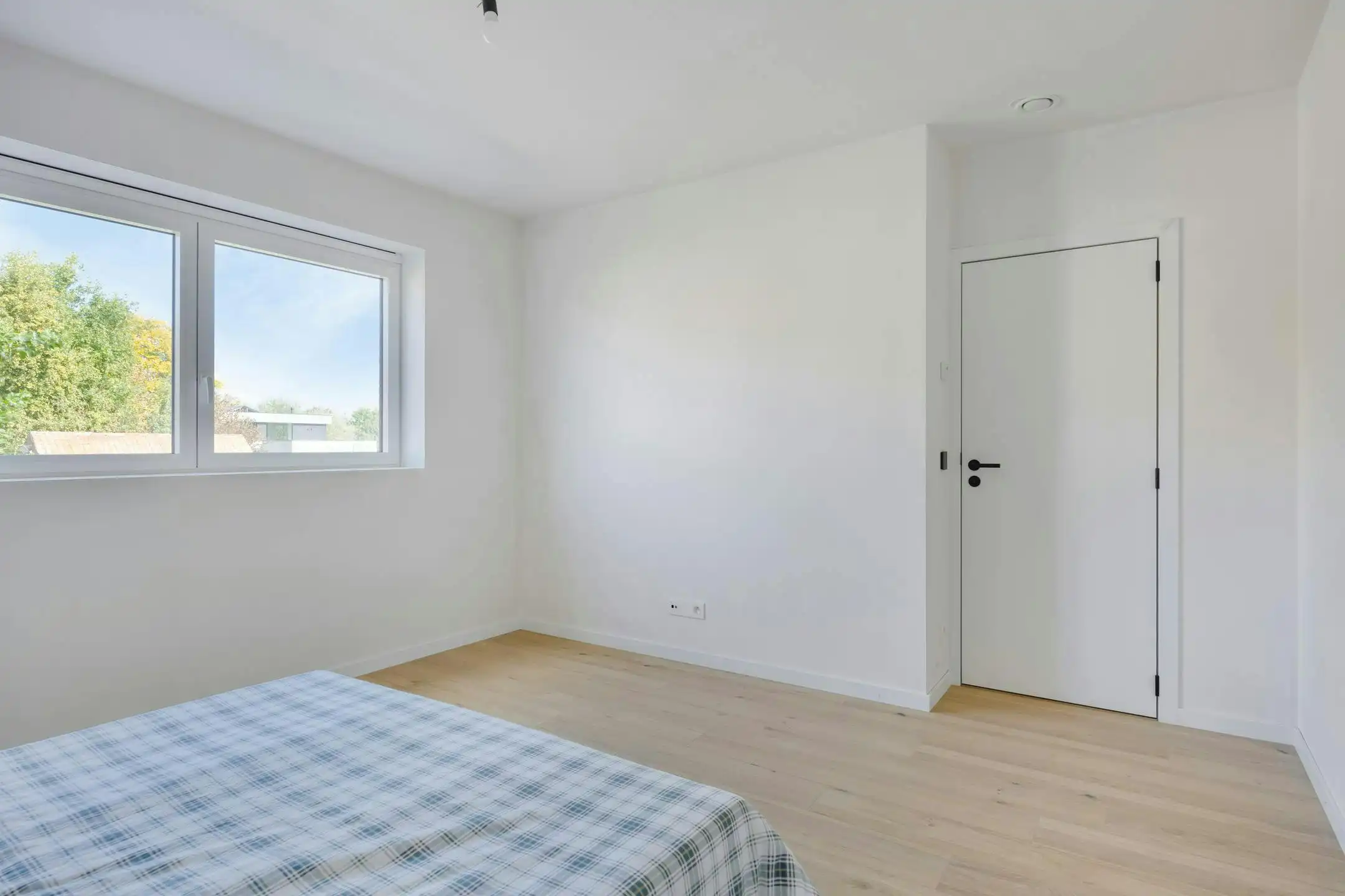 Afgewerkte nieuwbouwwoning te koop in Desselgem (6% BTW) foto 10