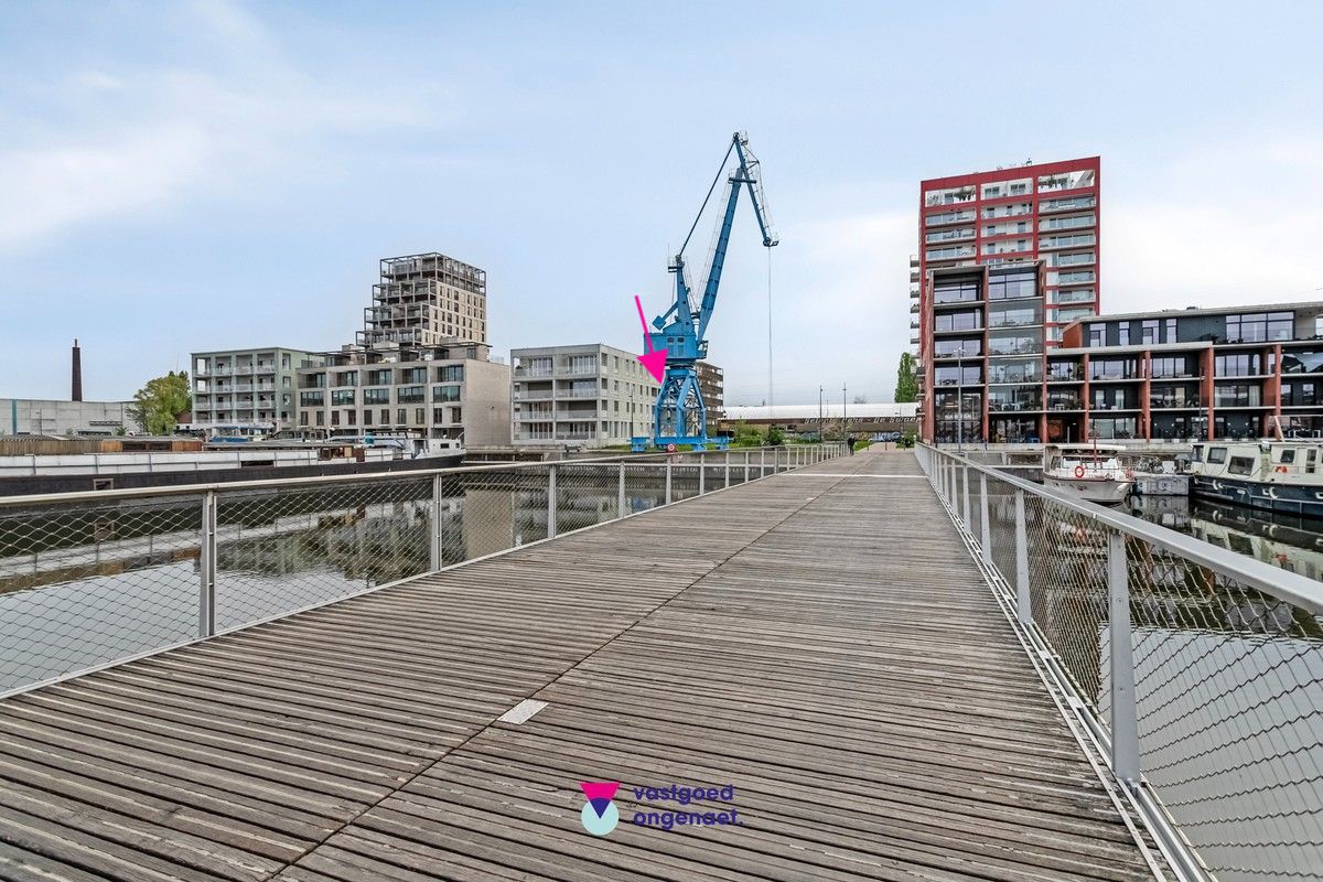 Modern appartement met daktuin & cohousing foto {{pictureIndex}}