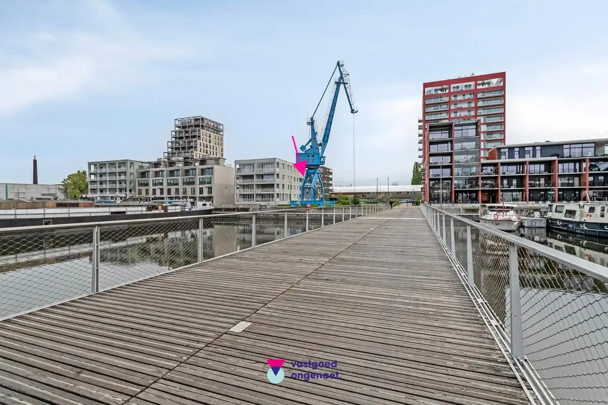 Modern appartement met daktuin & cohousing foto {{pictureIndex}}