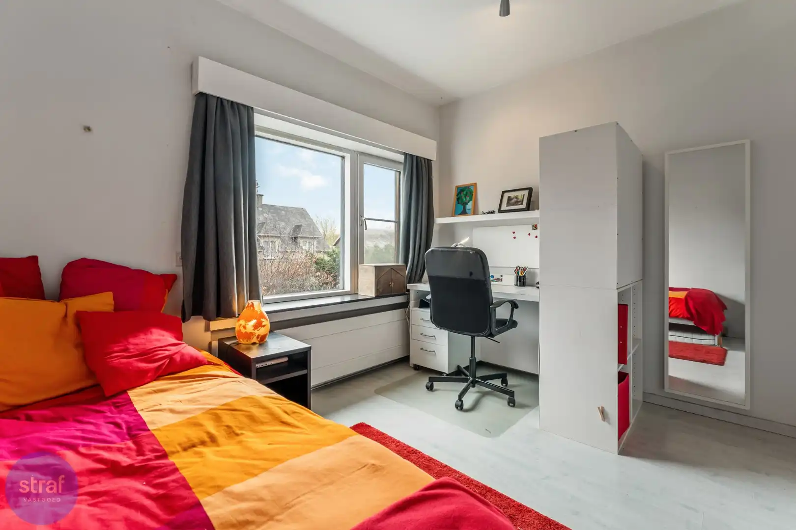 Enorme woning in de beste straat van Linkeroever foto 20