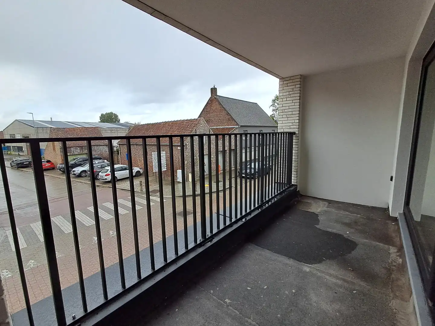 Ruim appartement met 2 terrassen! foto 4