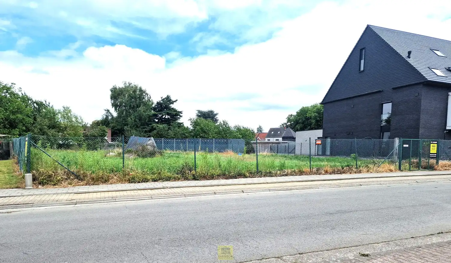 Veelzijdige bouwgrond met uitstekende Ligging – 16a34ca | Mogelijkheid tot Open Bebouwing, Tweewoonst of Projectontwikkeling foto 2