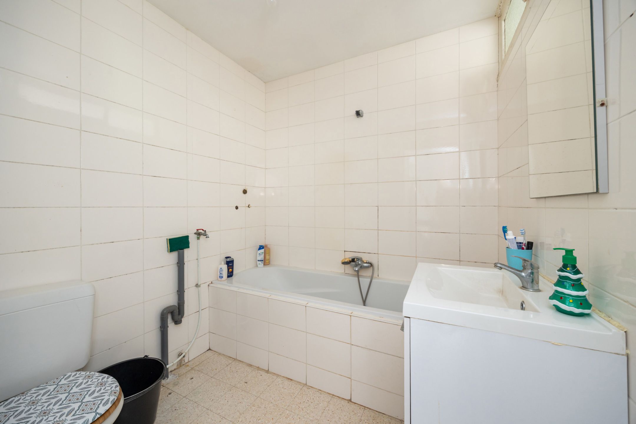 Opbrengsteigendom met 2 appartementen foto 8