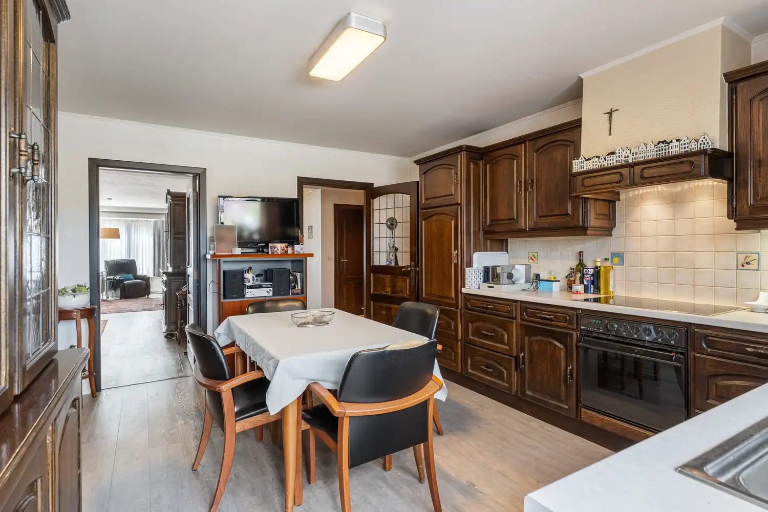 Opbrengsteigendom in het hartje van Houthalen centrum! (8 entiteiten) foto 18