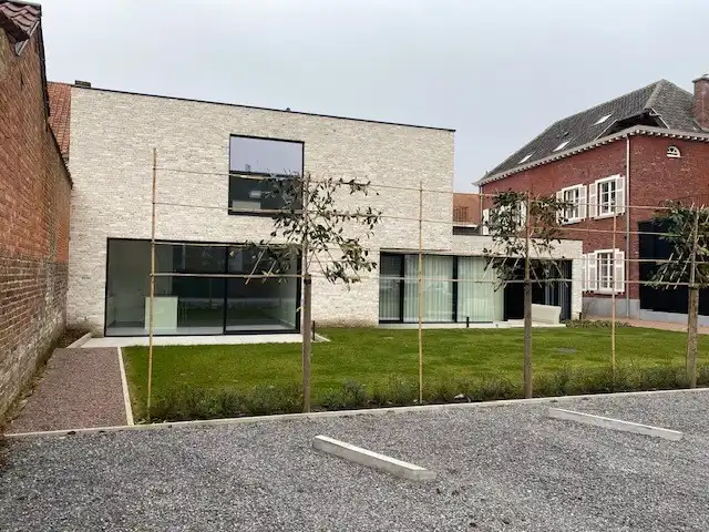 Gelijkvloersappartement van 86 m² in centrum Diepenbeek foto 2