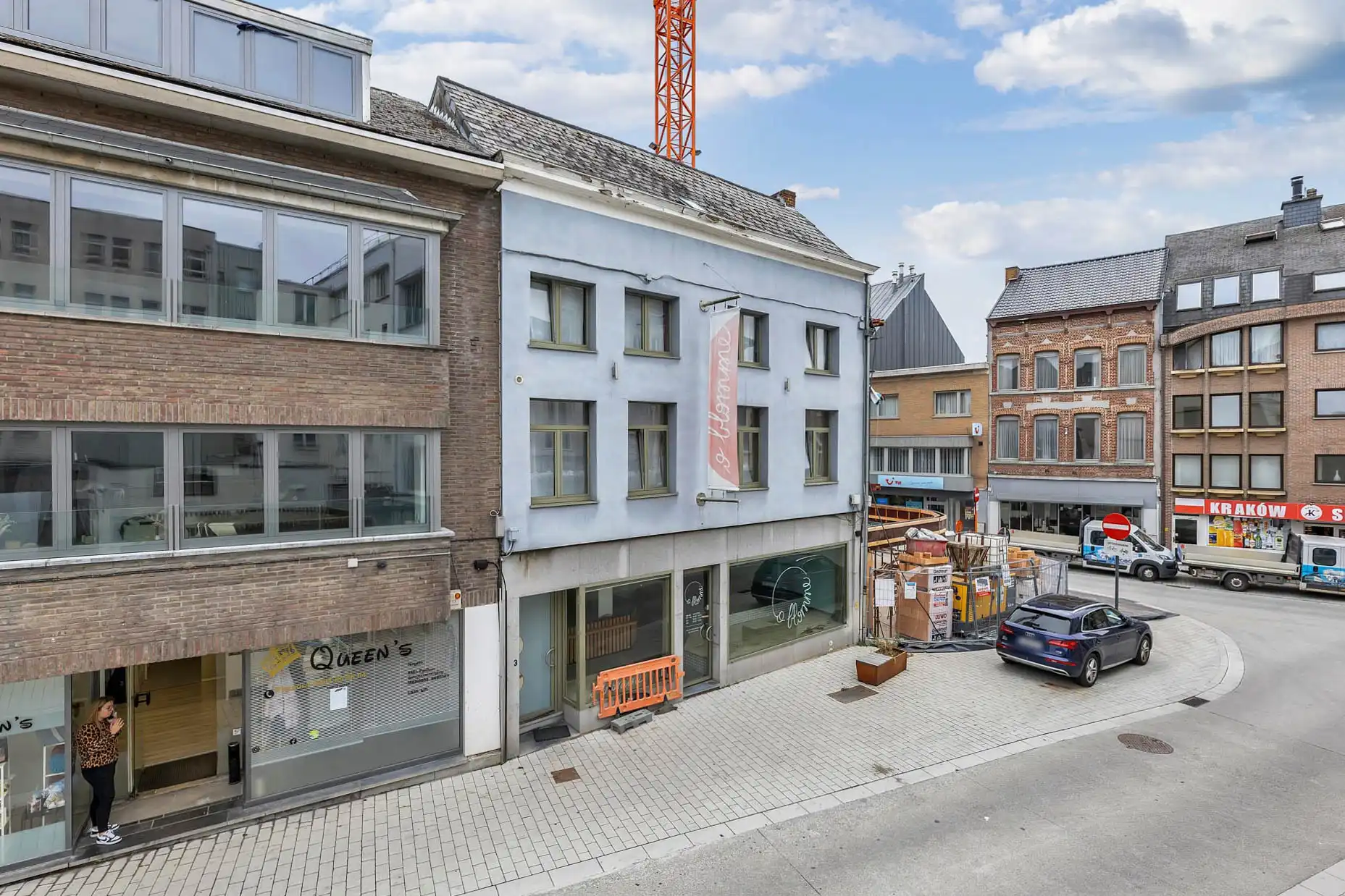 Opbrengsteigendom: Handelsruimte met 3 slpk app in centrum foto 2