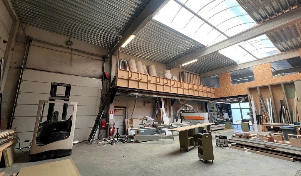 Magazijn met kantoor te huur in bedrijvenpark Braakakker in Wetteren foto 4