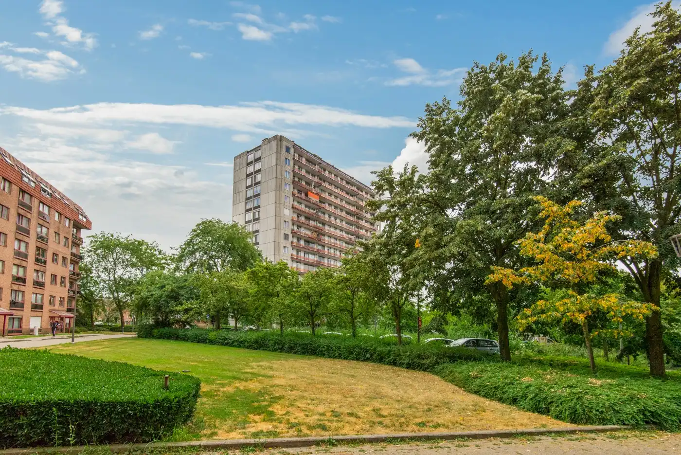Ruim 3-slpk. appartement met terras en prachtig zicht in Berchem foto 23