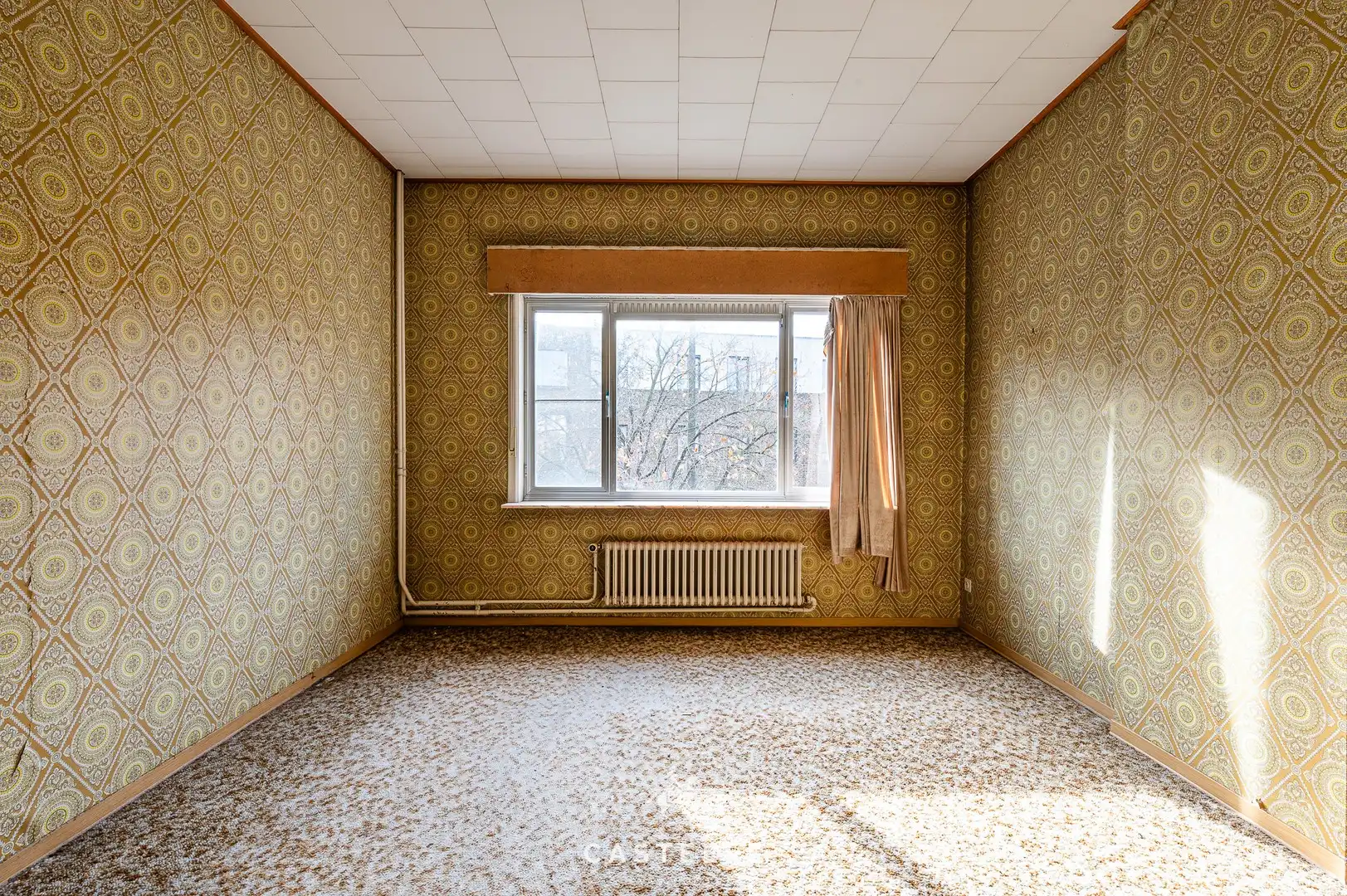 Ruime, te renoveren woning te koop in Gent foto 14