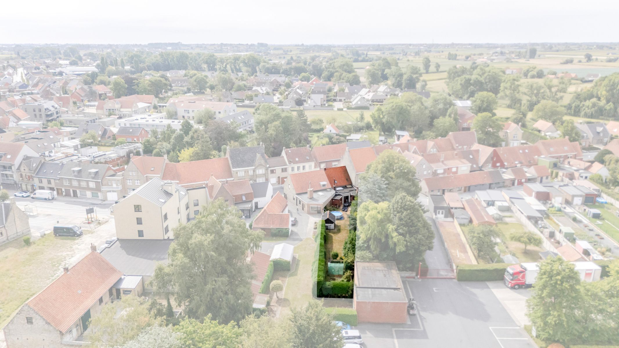 Charmante woning met tuin foto 14