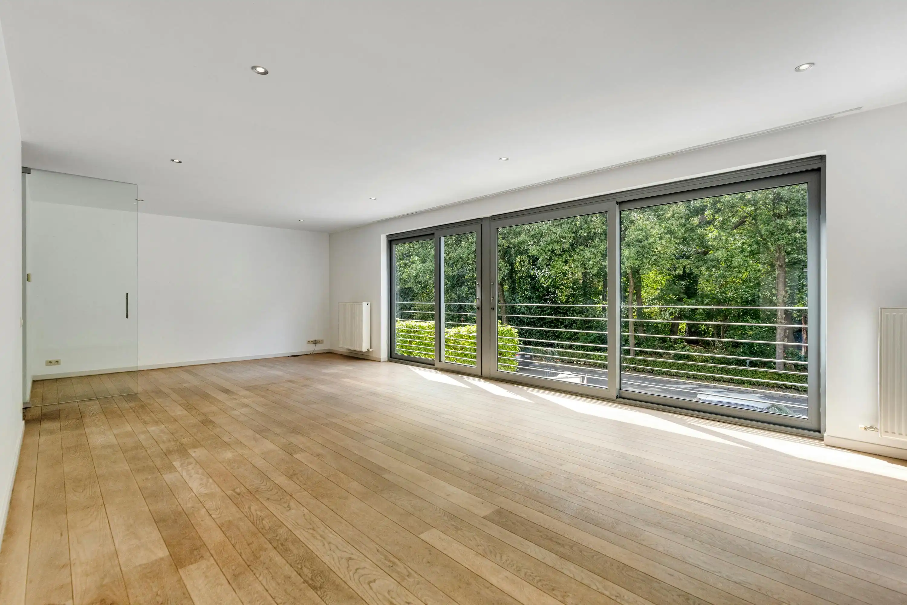 Ruim appartement met 2 slpk en garage te koop in Brasschaat foto 8