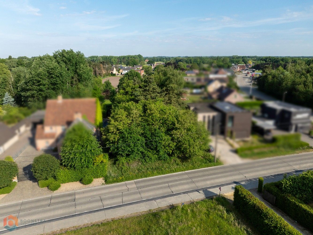 Bouwgrond voor open bebouwing op een perceel van 932m² foto 3