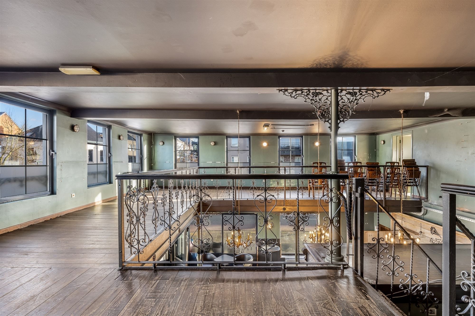 TE RENOVEREN HORECAZAAK MET POTENTIEEL, ZEER GOED GELEGEN IN HET CENTRUM VAN LEOPOLDSBURG foto 17