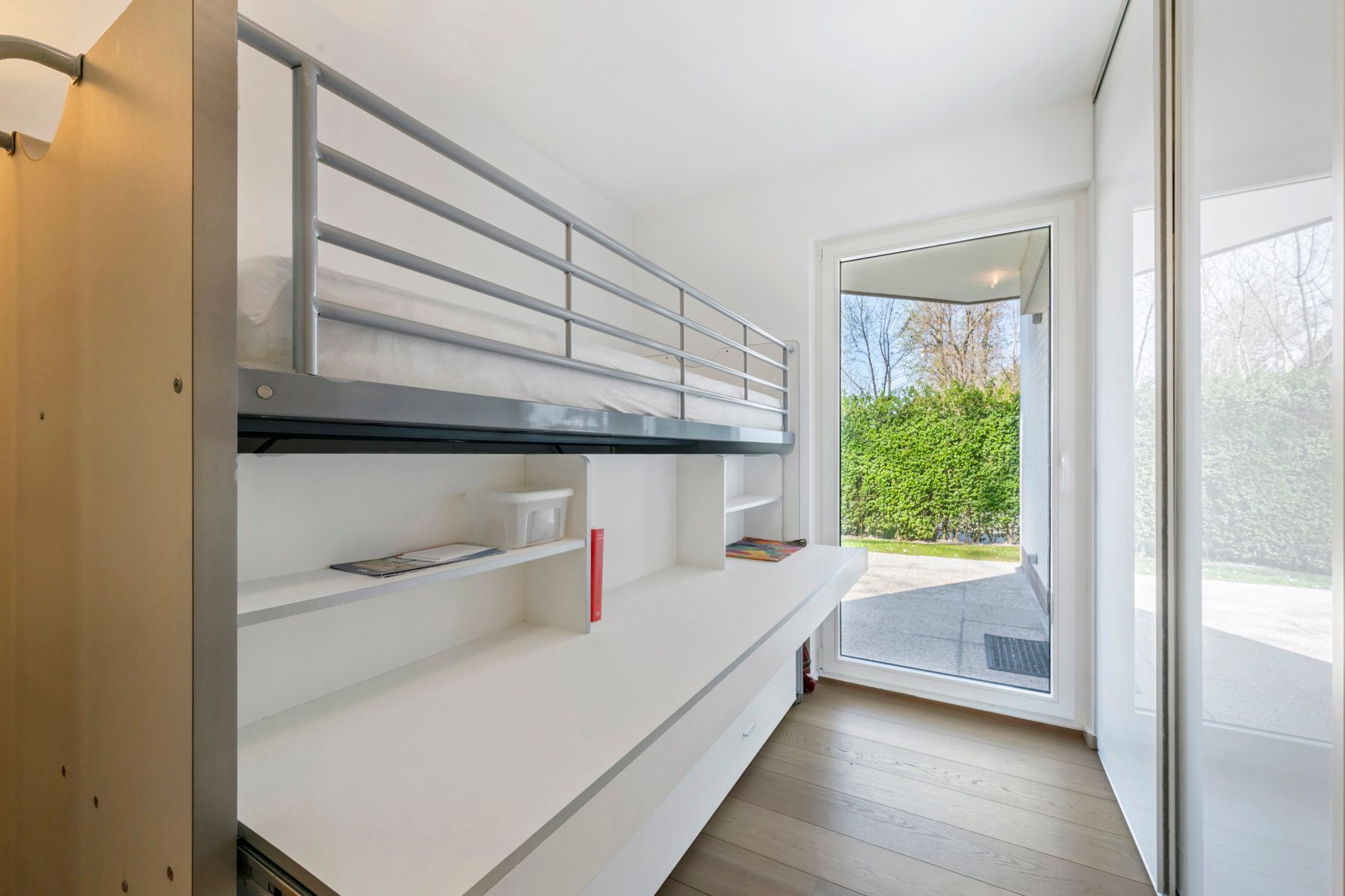 Zonnig gelijkvloers appartement centraal in het Zoute foto 17