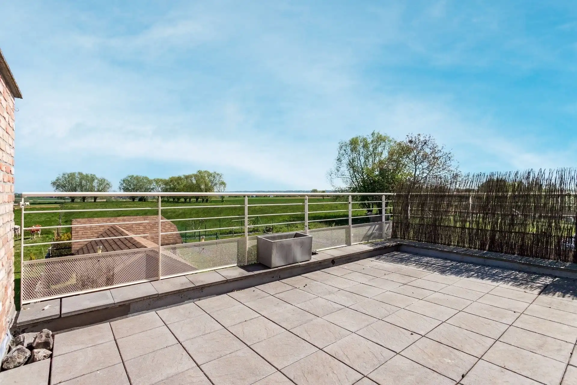 Prachtige woning (4 slpks) met terras en autostaanplaats foto 16