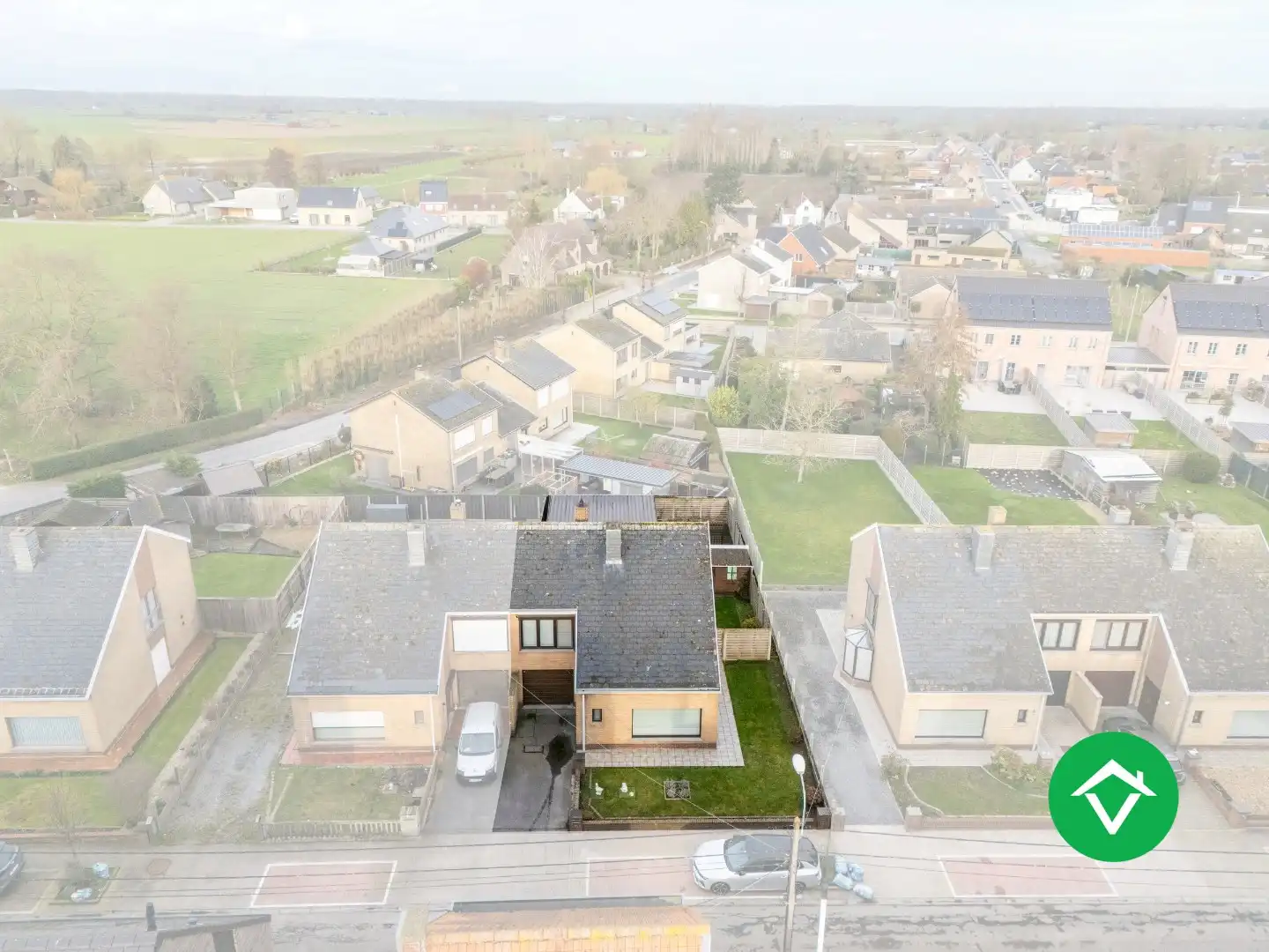 Instapklare woning met 3 slaapkamers en garage te Koekelare foto 30