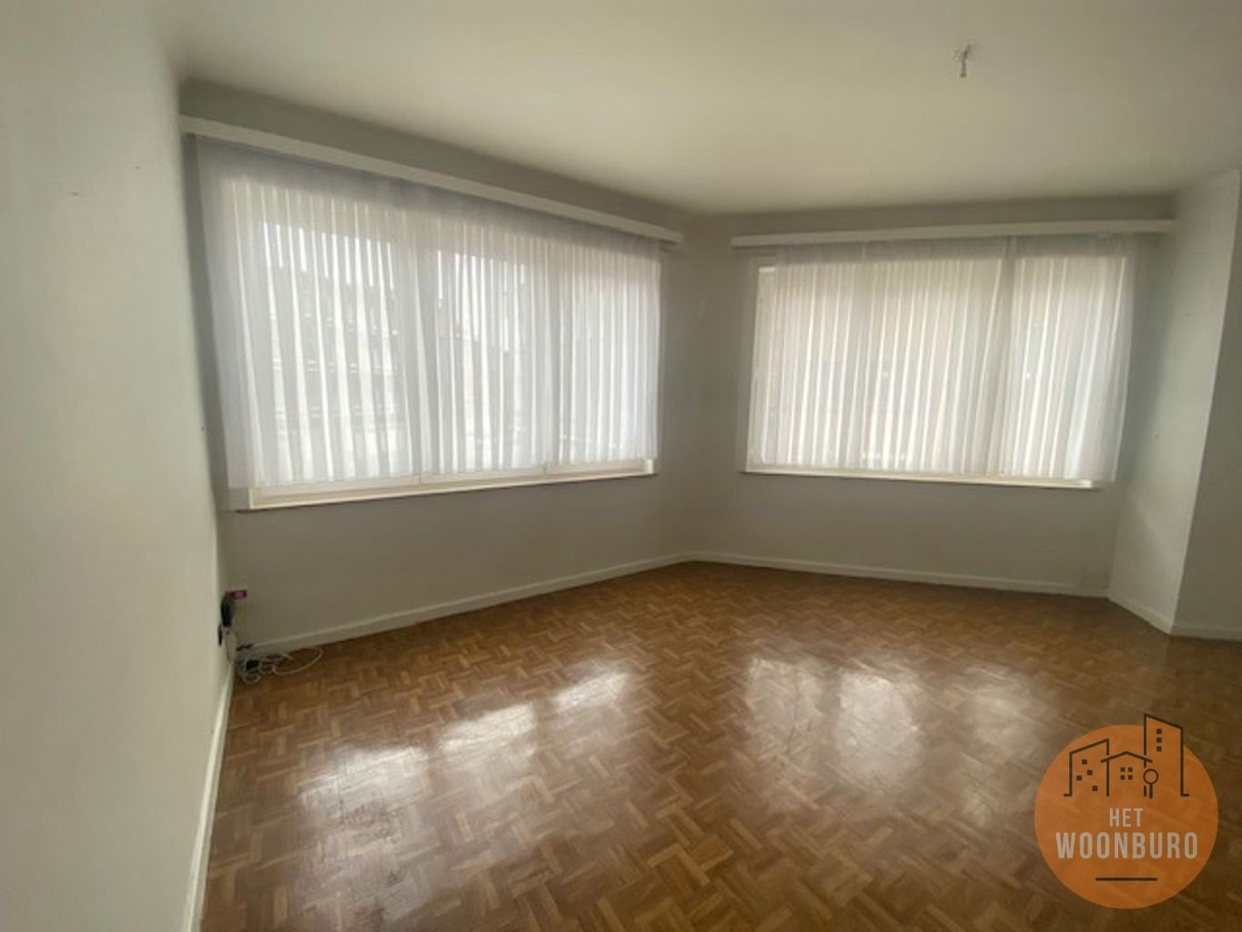 Appartement 1e verd.links met kelder en garage foto 4