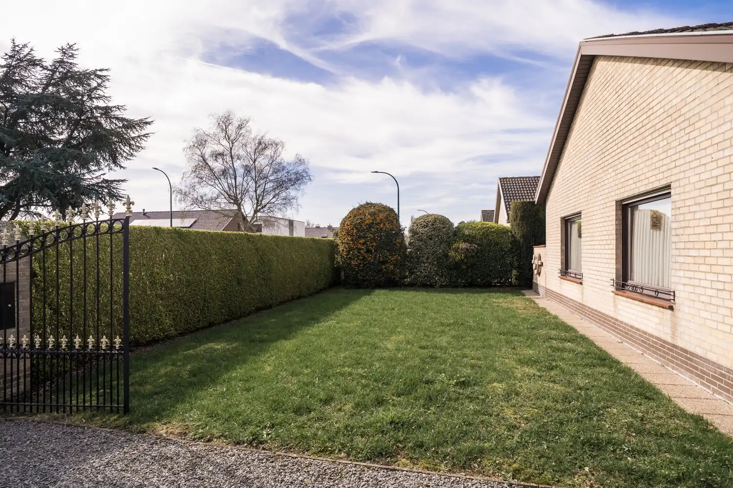 Uitstekend onderhouden bungalow in rustige woonwijk foto 22
