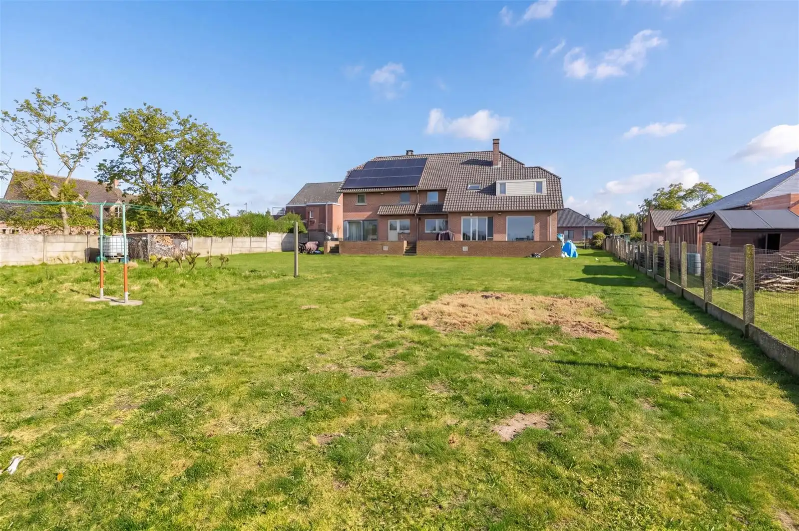 Rustig gelegen gezinswoning met tuin op 12are90 foto 20