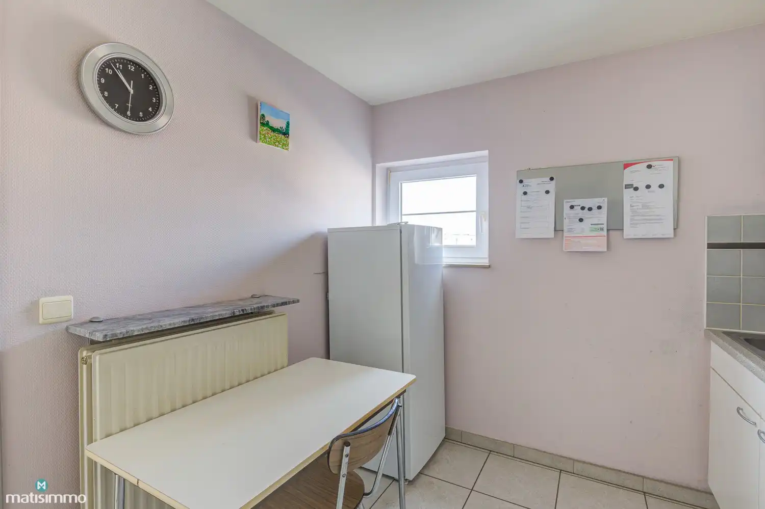 GOED ONDERHOUDEN APPARTEMENT MET BALKON, GARAGE EN KELDERBERGING TE BILZEN foto 8