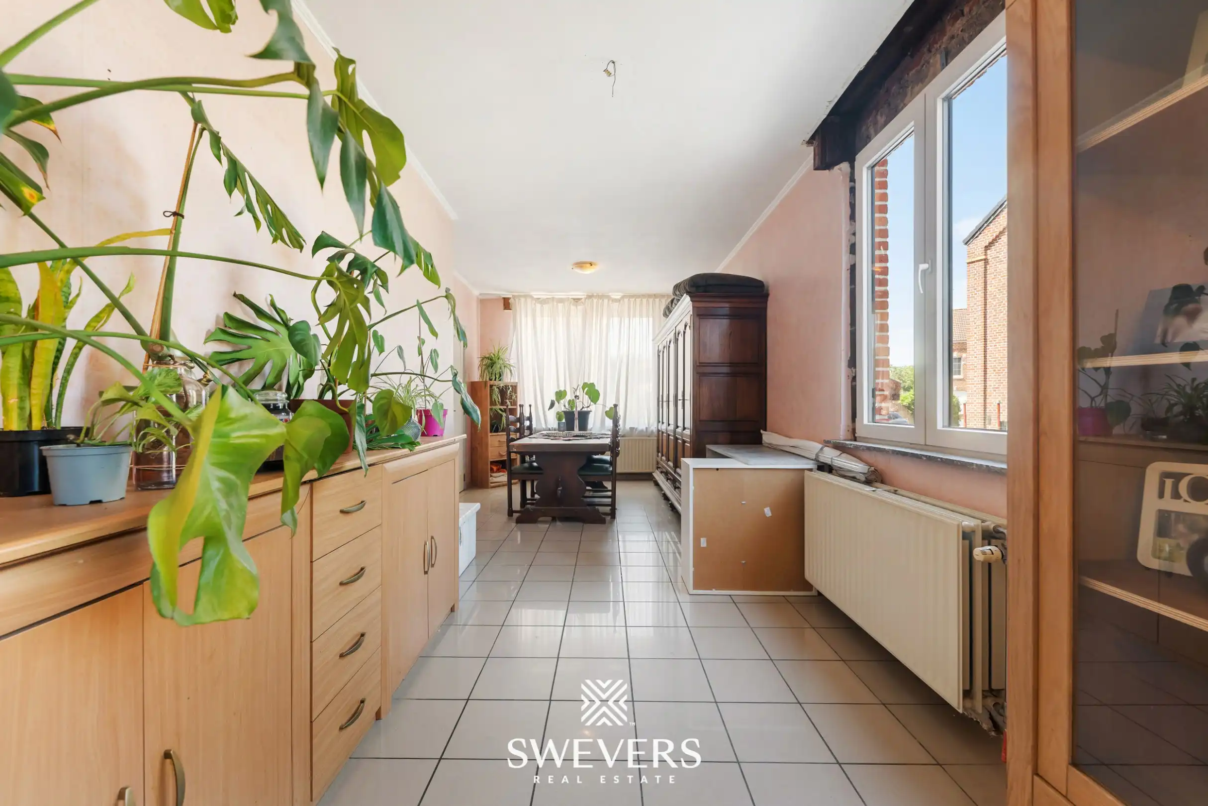Ruime renovatiewoning met 4 slaapkamers op centrale ligging in Riemst foto 8