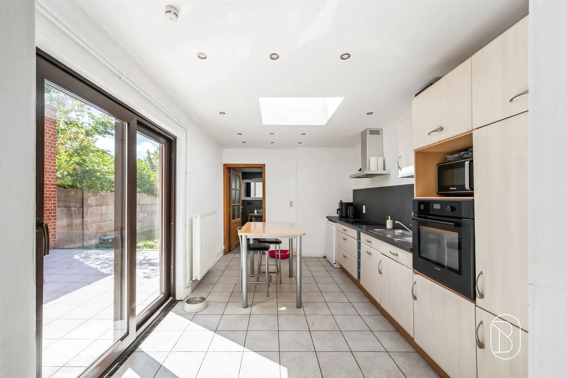 Charmante instapklare woning met 4 slk.  foto 6