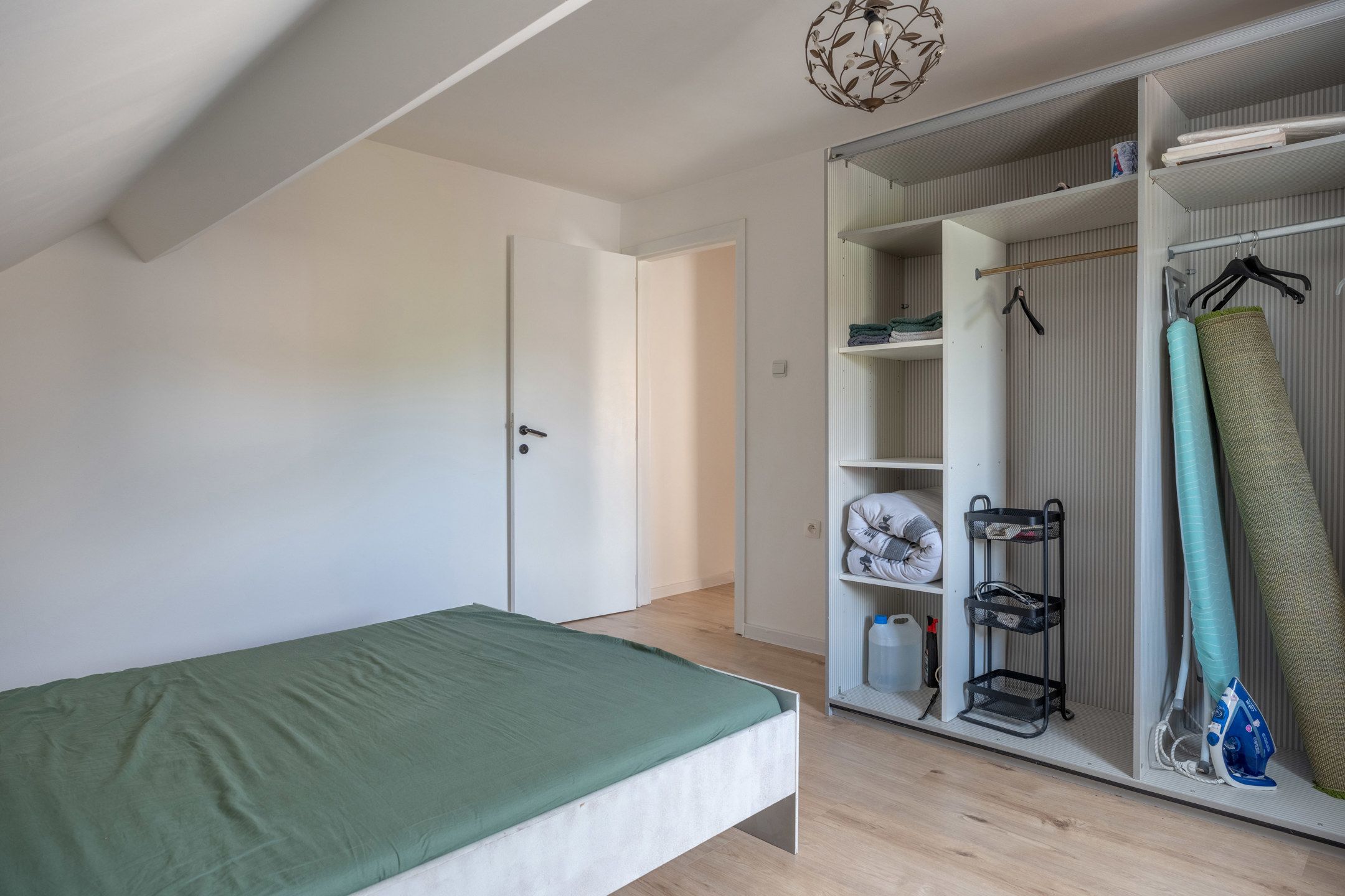 Gezellige 2slpk woning met buitenterras te Turnhout. foto 18