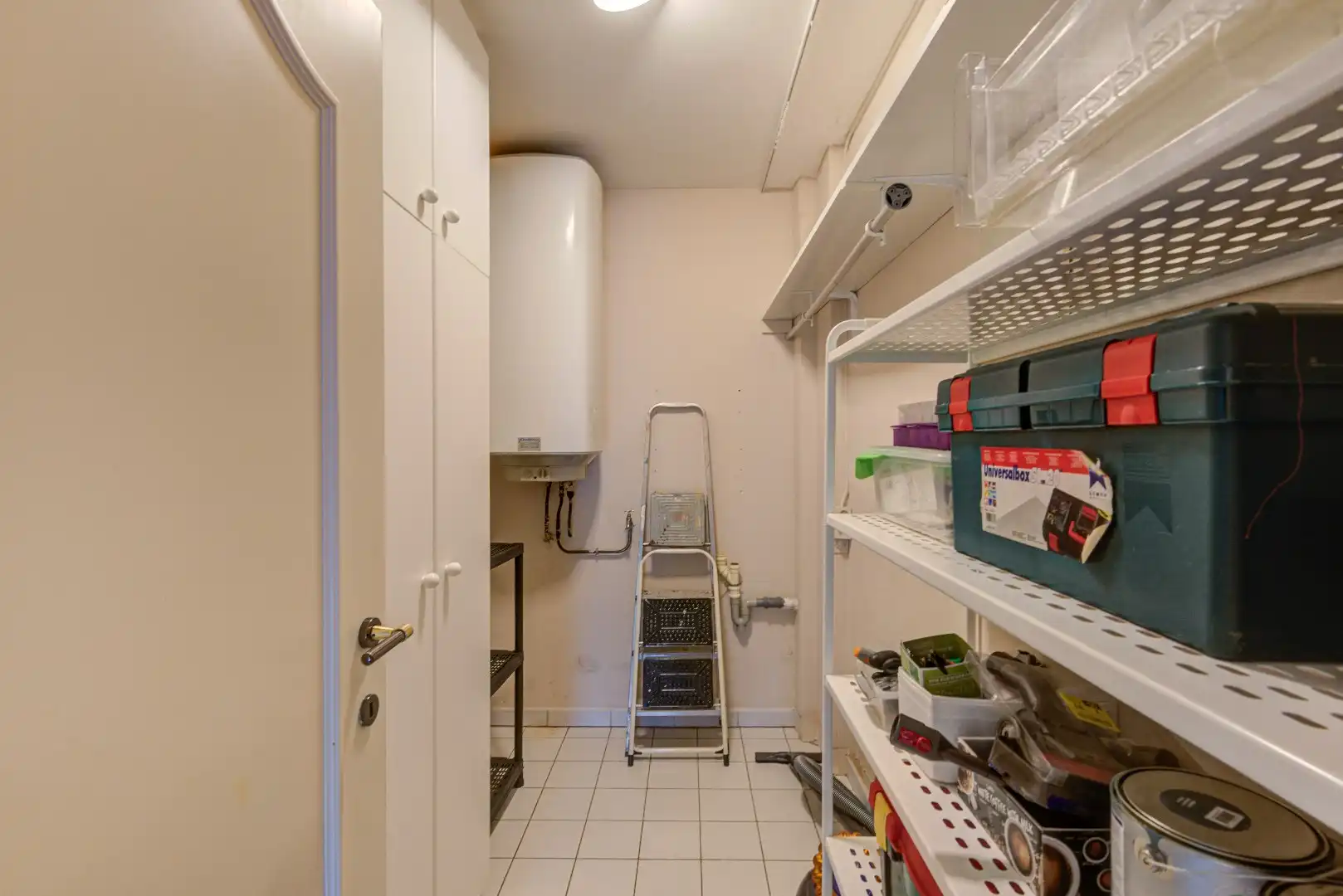 Instapklaar appartement met 2 slaapkamers en tuin foto 14