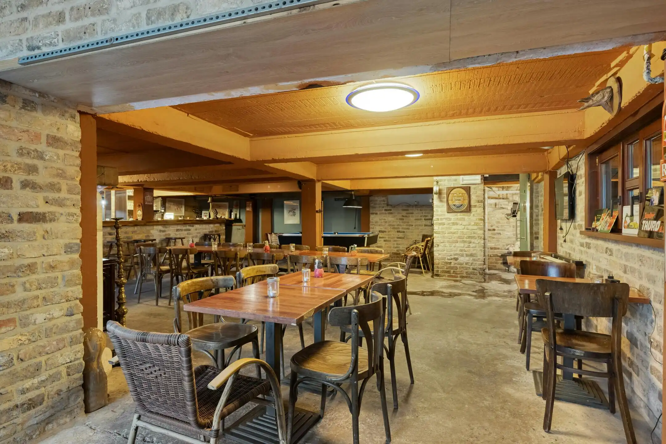 Polyvalente woning te Oudenburg met grote parking foto 28