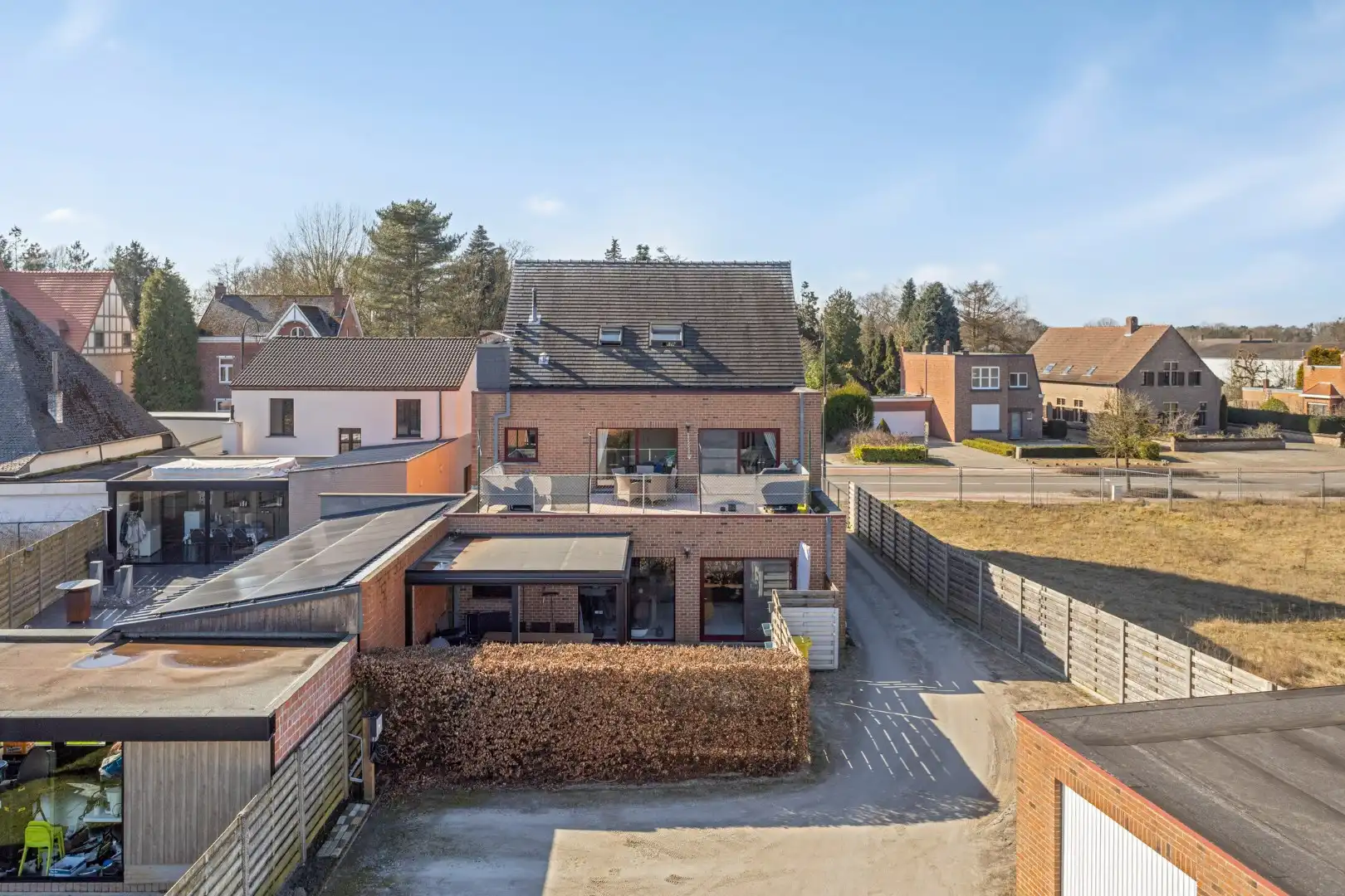 Interessante opbrengsteigendom op een goede locatie in het centrum. foto 4