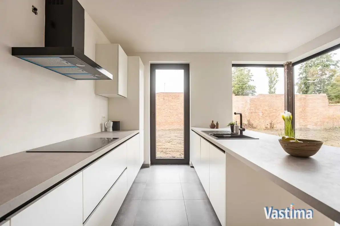 Nieuwbouw gesloten woning met 3 slaapkamers, garage en tuin foto 24