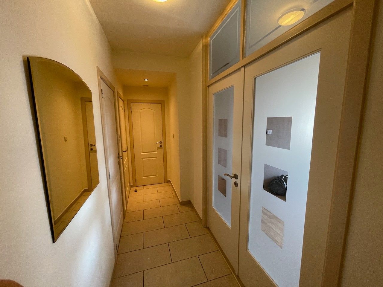 Genk, Jan Habexlaan 17 bus 14: Lichtrijk en ruim appartement met 1 slaapkamer, 2 terrassen en autostaanplaats – vlakbij het centrum van Genk! foto 8