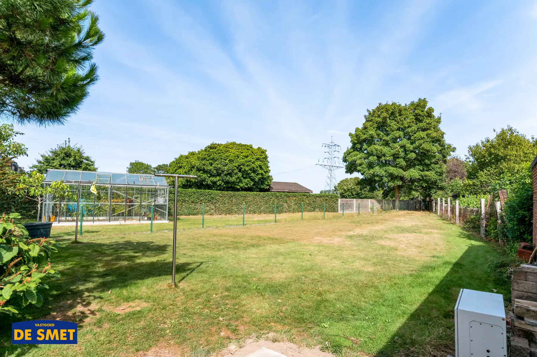 Te renoveren woonst met open groen zicht achteraan foto 6