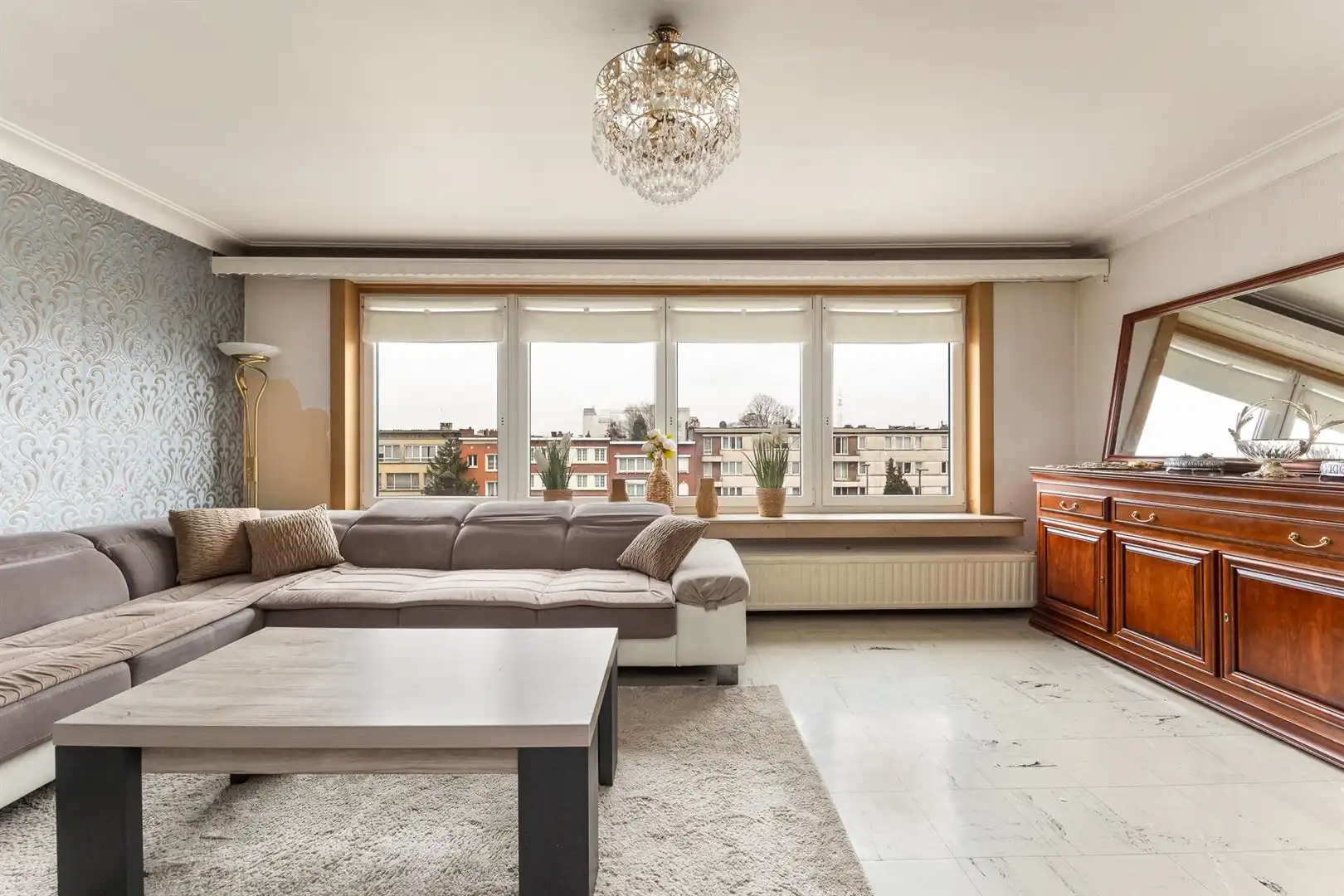 Stad binnen bereik. Park om de hoek. foto 2