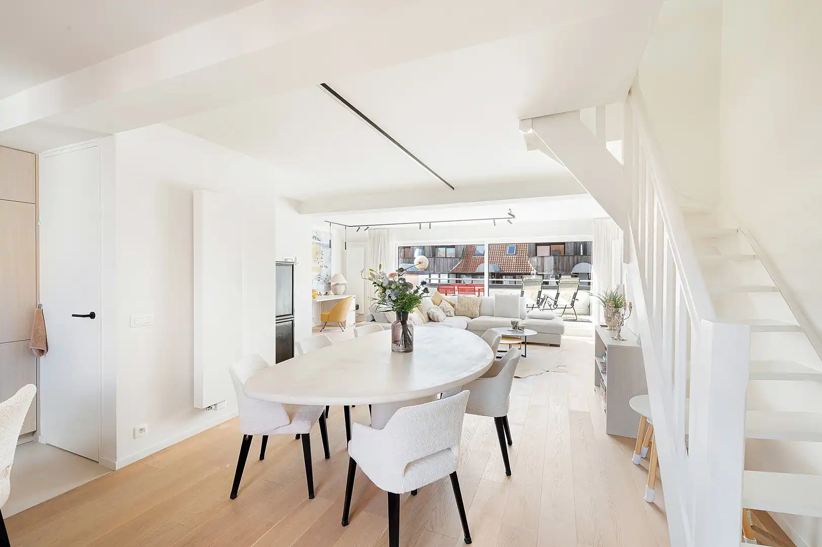 Instapklare duplex appartement met drie slaapkamers en een ruim zonneterras. foto 13