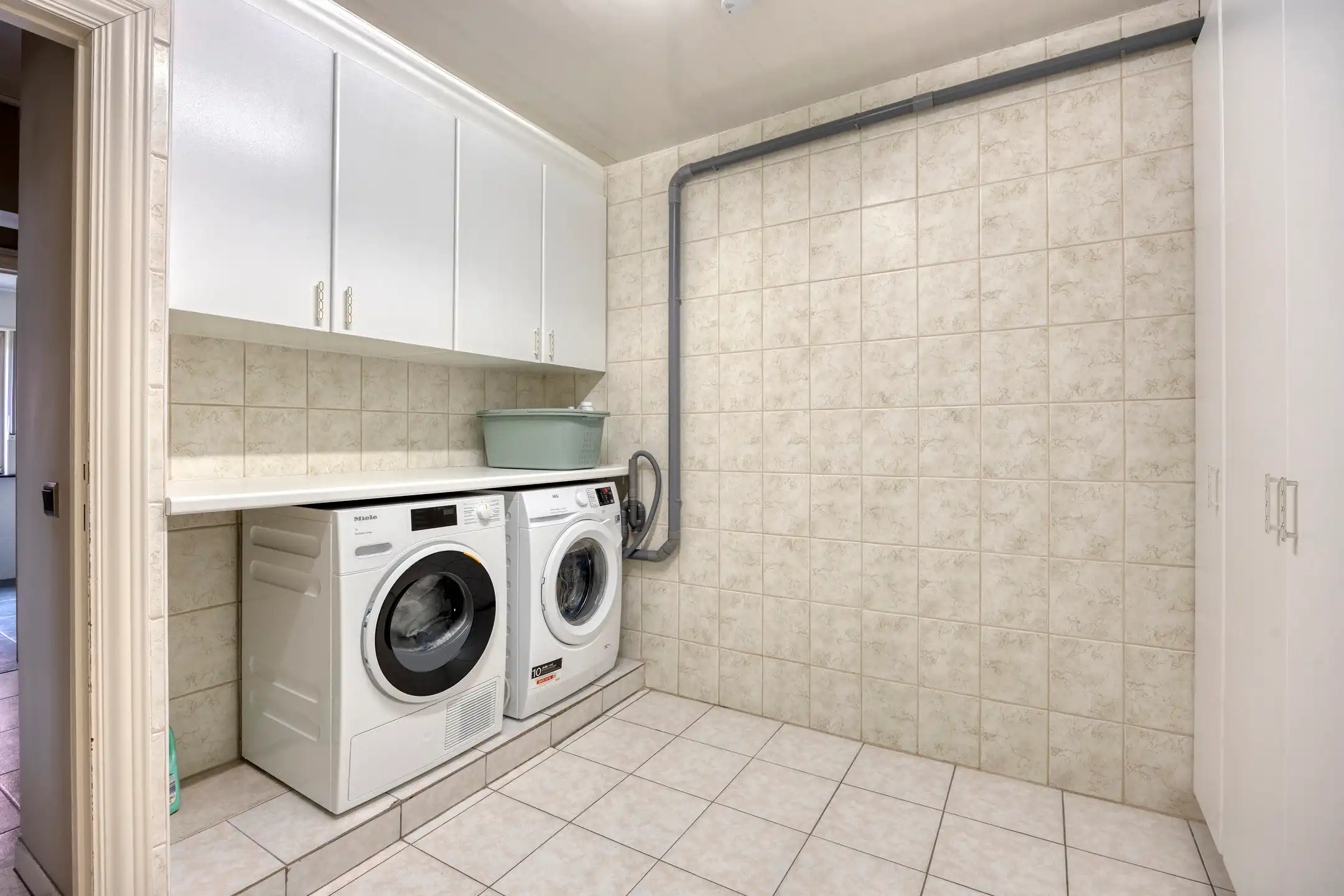 Instapklare vrijstaande woning op ruim perceel foto 17