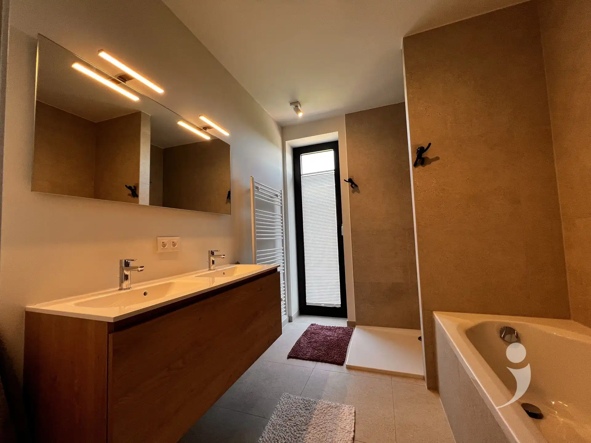 Ruim 2-slaapkamer appartement te Herent. foto 8