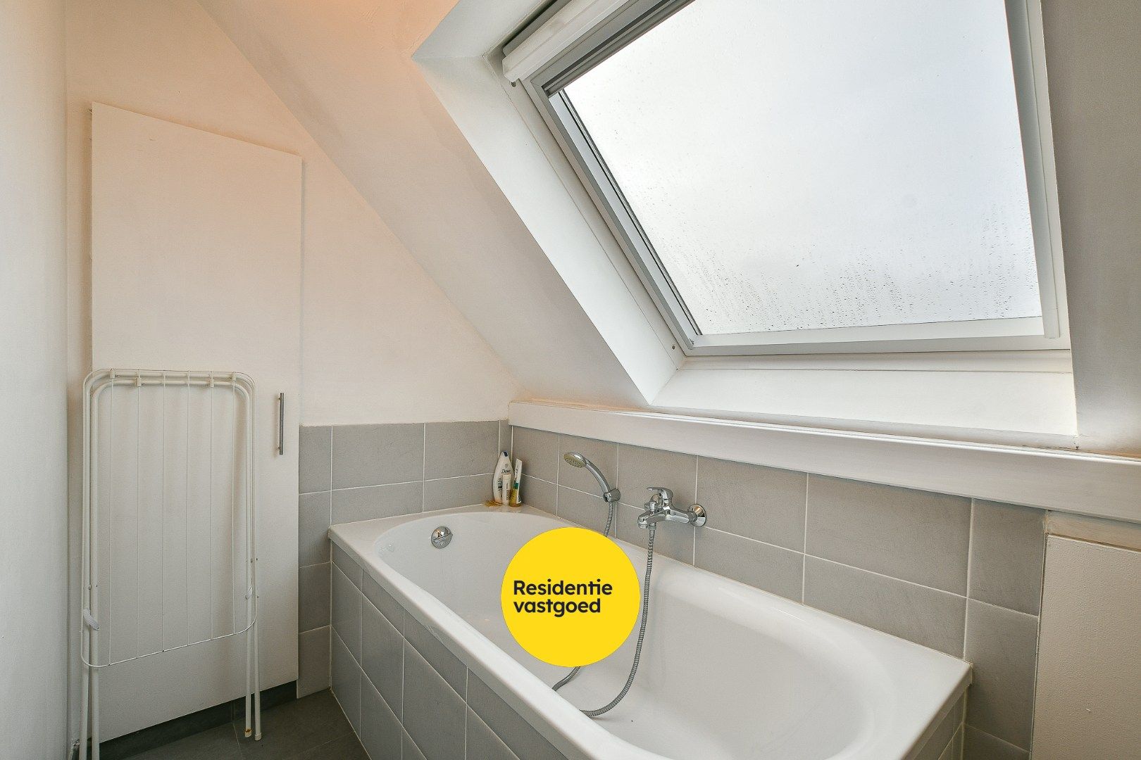Gezellig dakappartement met tuin vlak bij zee – Vosseslag, De Haan! foto 17