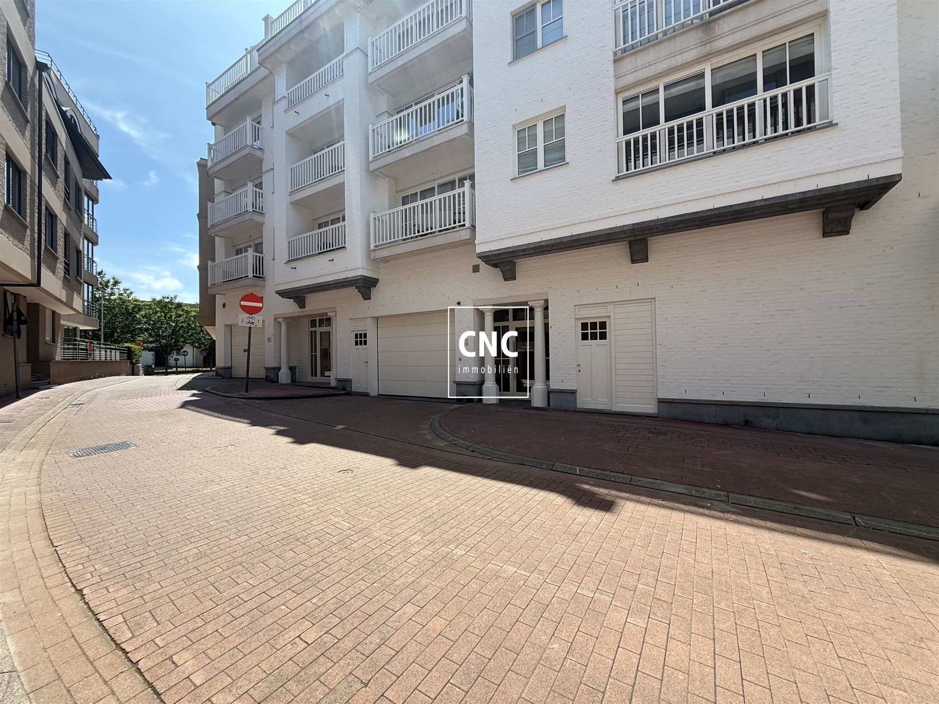 Makkelijk toegankelijke garage in het centrum van Knokke foto 4