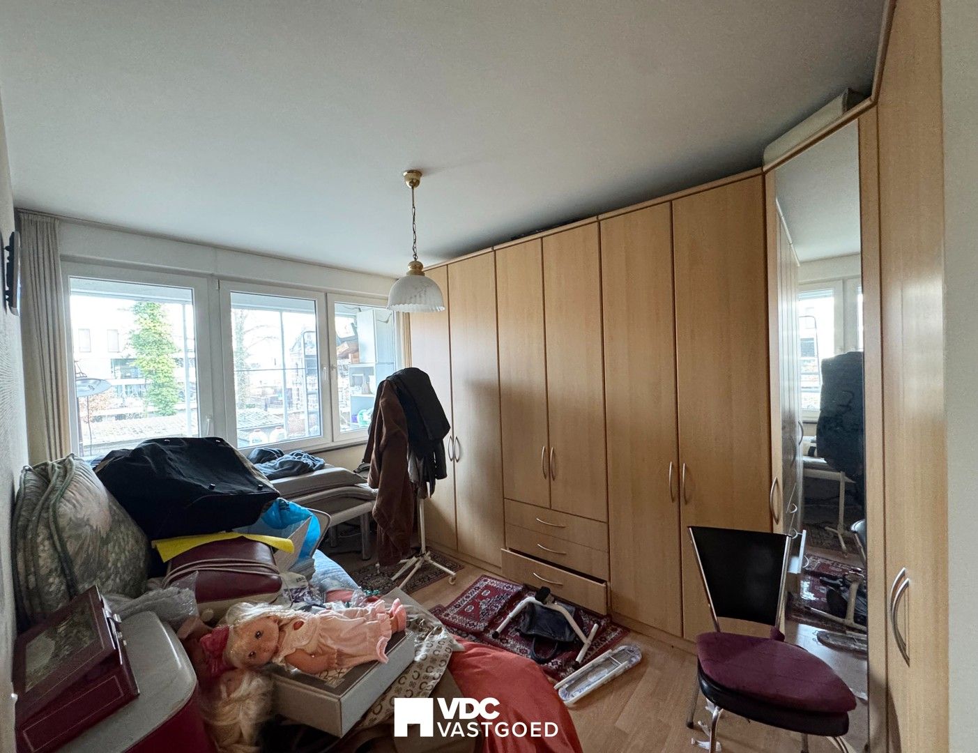 Ruim appartement (110 m²) met terras en autostaanplaats nabij centrum Tongeren foto 10