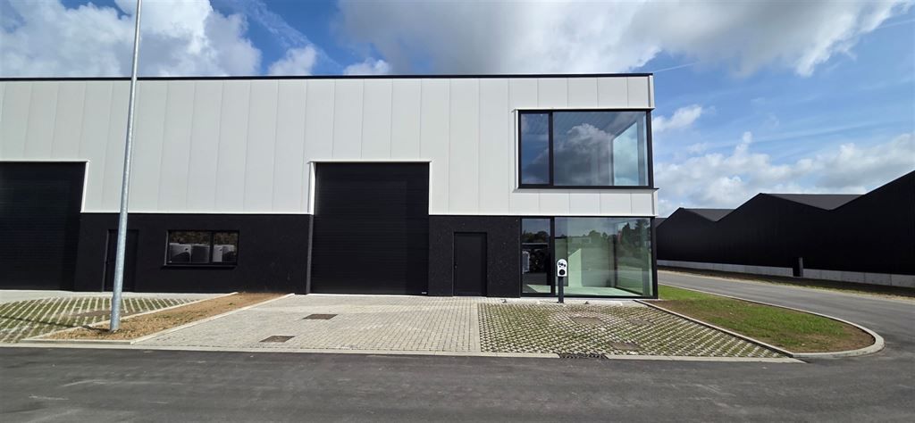 Goedgelegen nieuwbouwunit foto 9