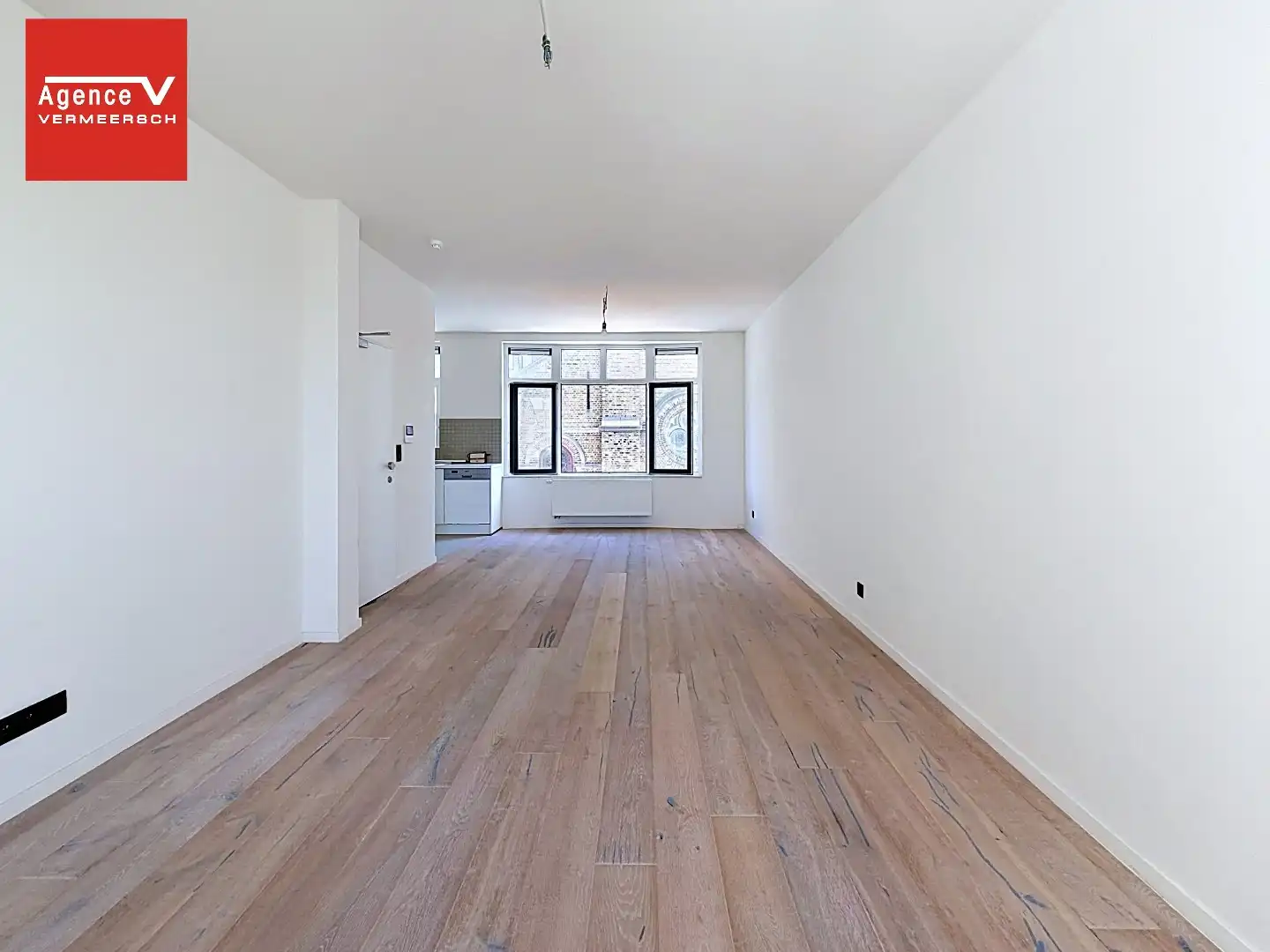 Instapklaar 3-slaapkamerappartement aan het Heilig-Hartplein. foto 5