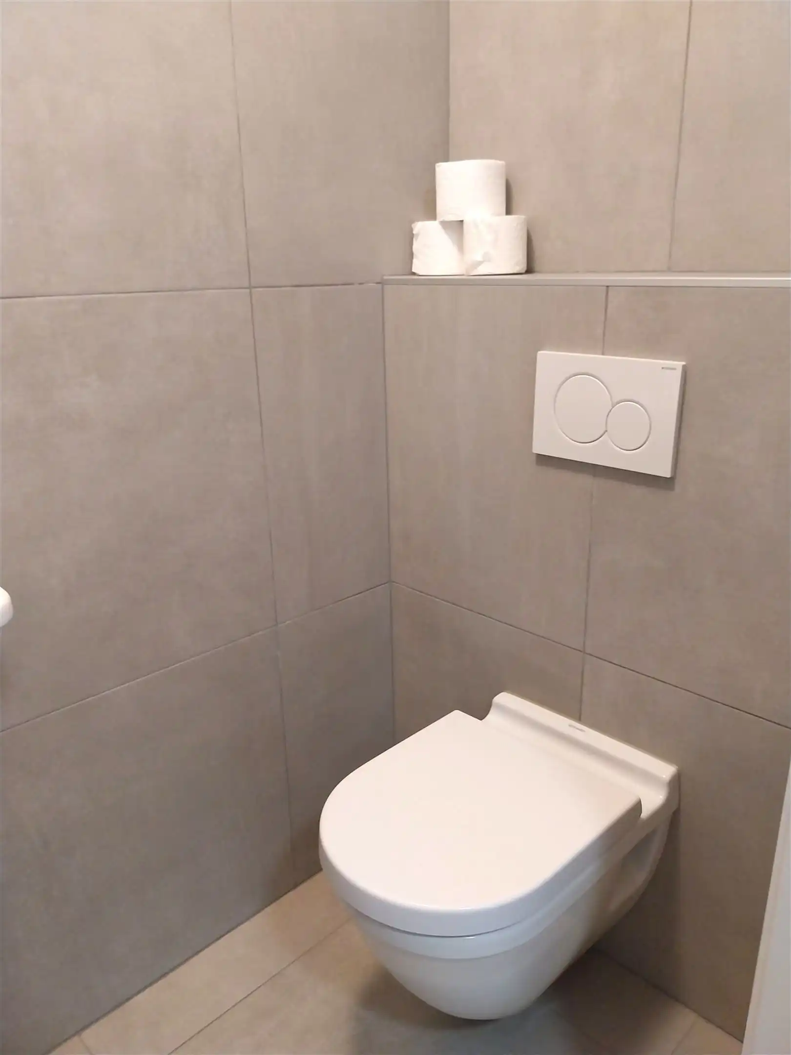 TE HUUR: Vrijstaande woning met 3 slaapkamers te Pelt! foto 6