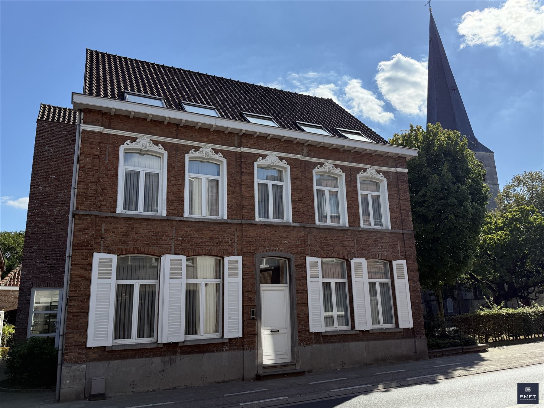 OPBRENGSTEIGENDOM MET 3 APPT EN 3 GAR foto 26