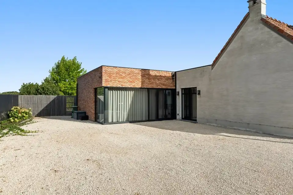 UNIEKE LUXUEUZE VILLA OP EEN PRACHTIG PERCEEL VAN 28A50CA IN SINT-TRUIDEN foto 46