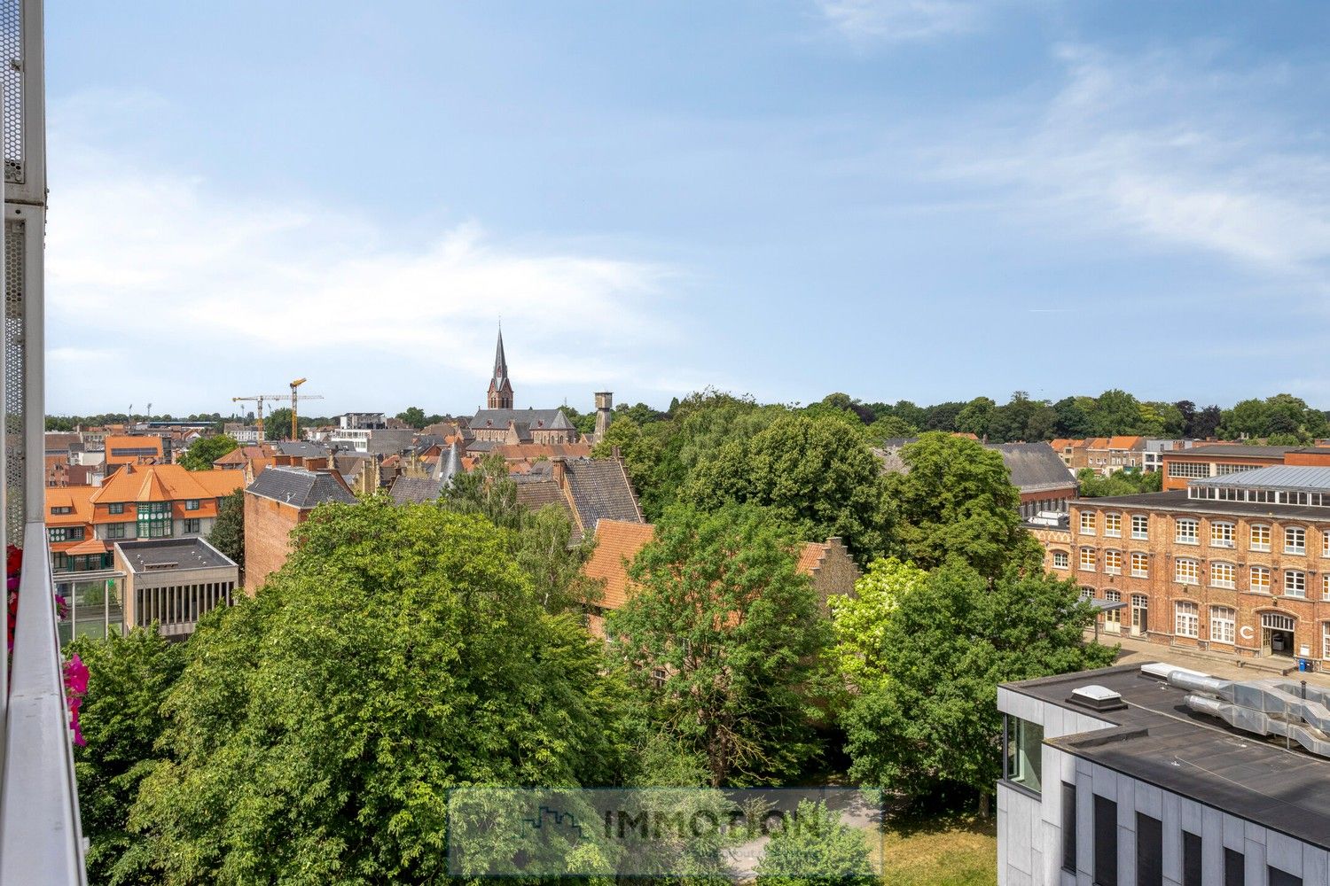 Comfortabel wonen met adembenemend uitzicht over de Leie en Kortrijk foto 9