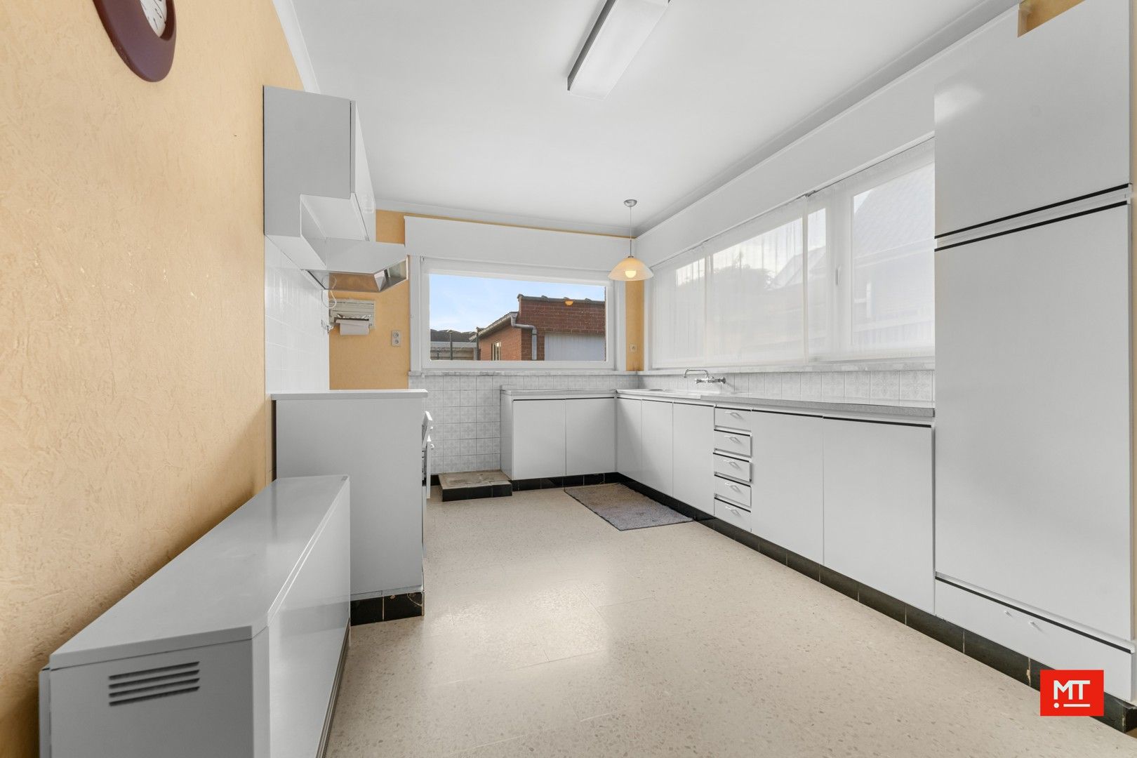 Kloeke, alleenstaande woning met 4 slaapkamers (+ mogelijk), Zuidgerichte tuin en garage foto 8