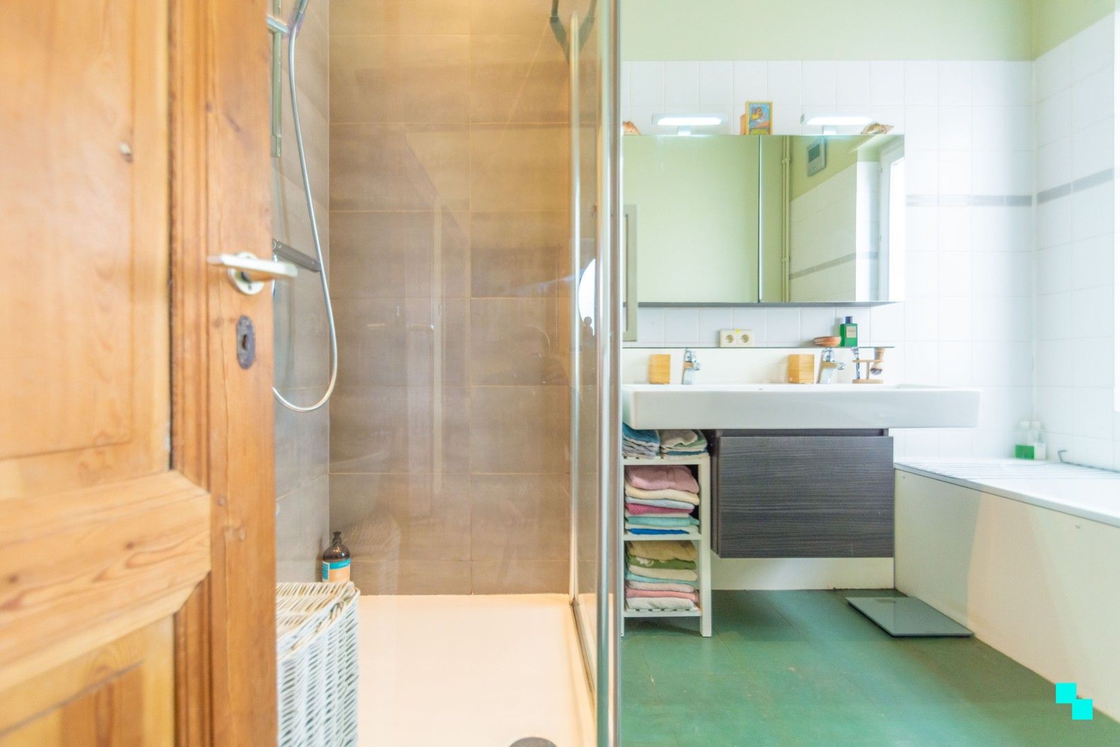 Karaktervolle woning met handelsruimte vlakbij Gent-Sint-Pieters foto 19