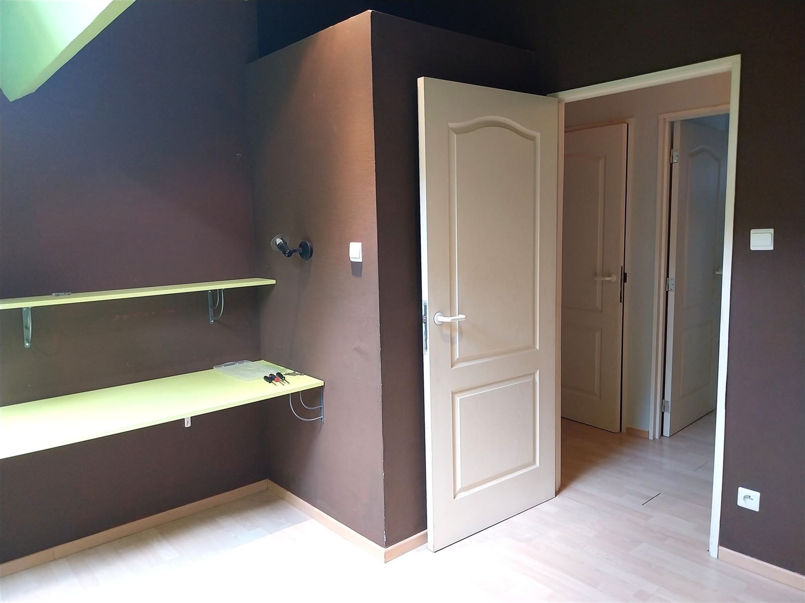 TE HUUR: Vrijstaande woning met tuin op een toplocatie in Heusden-Zolder! foto 25